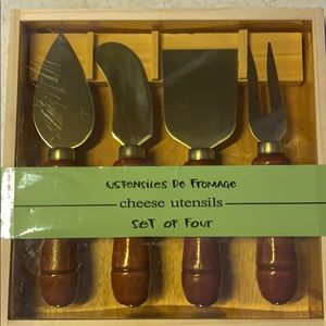 Cheese utensils